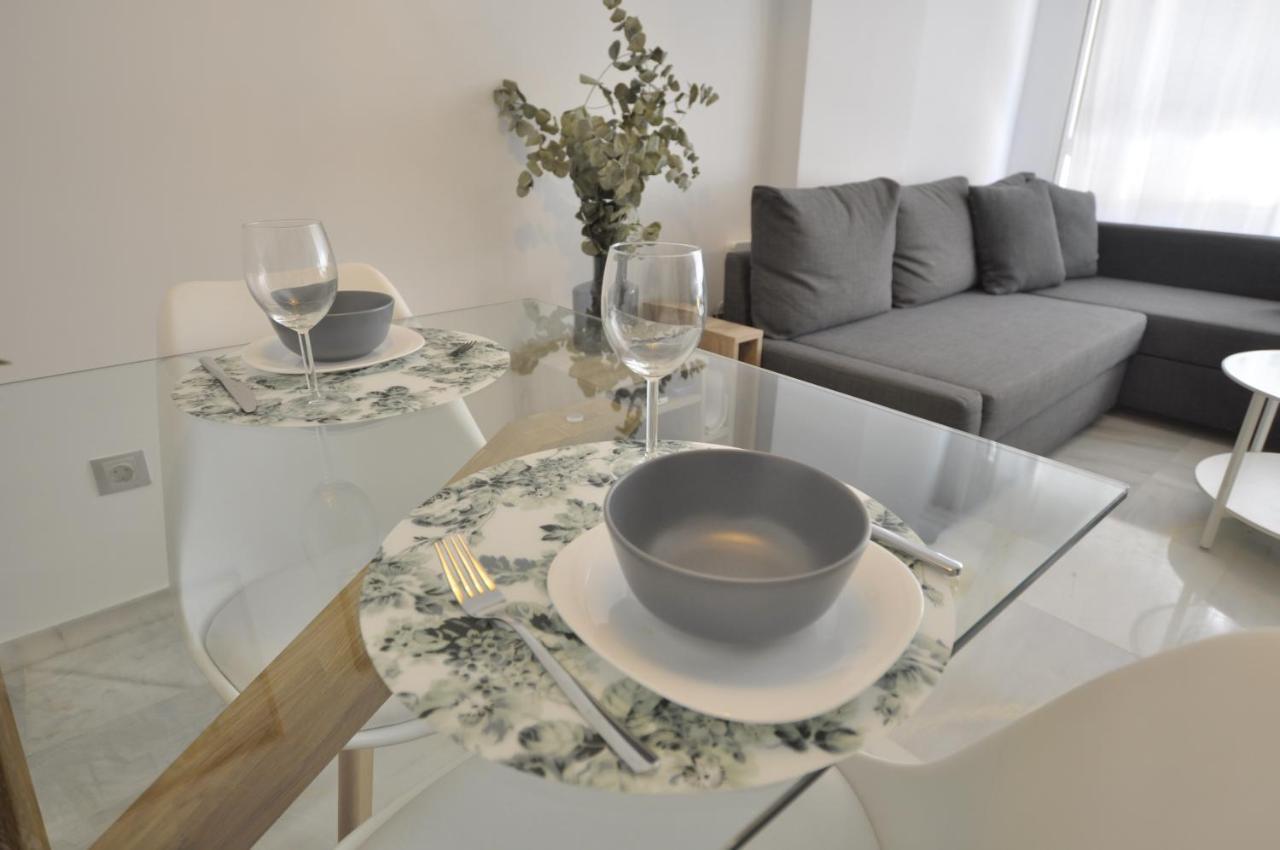 Luminoso Y Coqueto Apartamento Con Jardin Málaga Eksteriør bilde