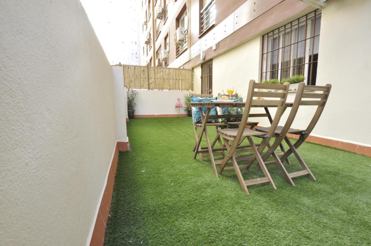Luminoso Y Coqueto Apartamento Con Jardin Málaga Eksteriør bilde